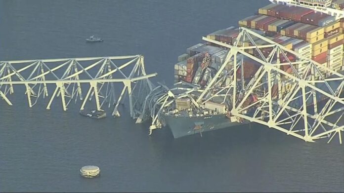 US Baltimore Bridge Collapse