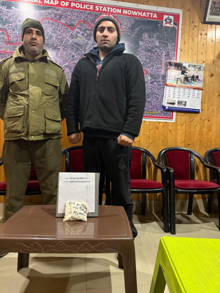 Srinagar Police has arrested a drug peddler and recovered contraband substance from his possession