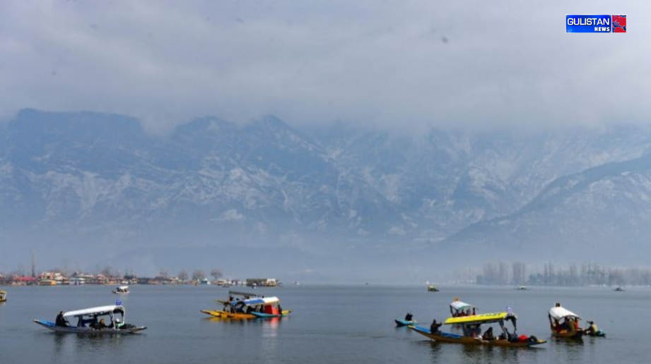 "Kashmir's Harsh Winter: Severe Cold Wave Shows No Signs of Easing"