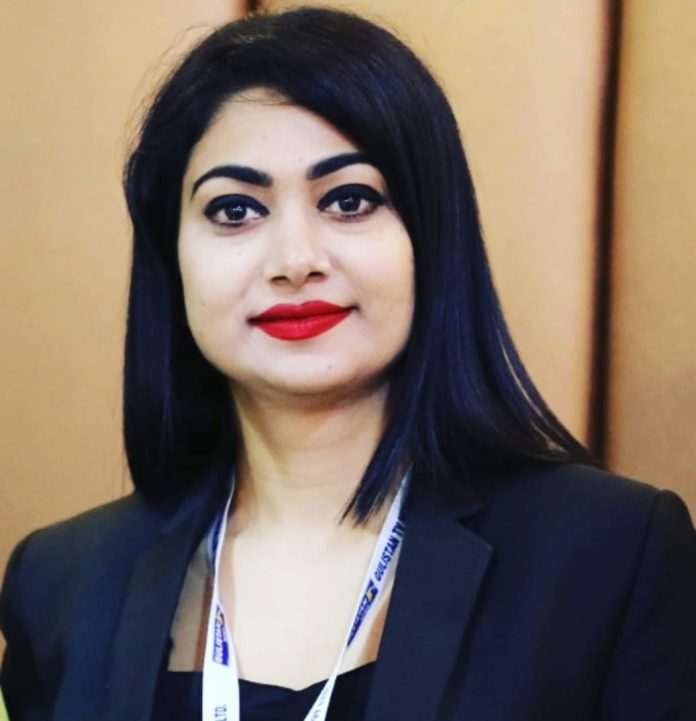 Asha Sarmal: Award-Winning Journalist Making Waves in Jammu and Kashmir