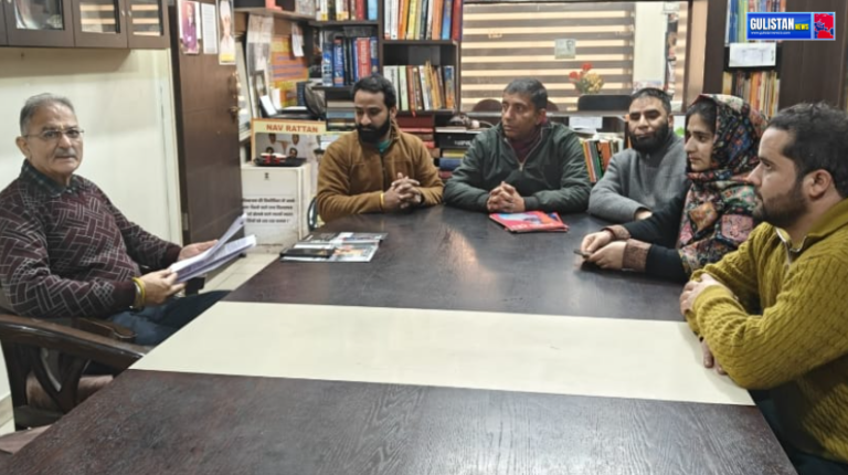 Kavinder Gupta holds Public Darbar Gulistan News