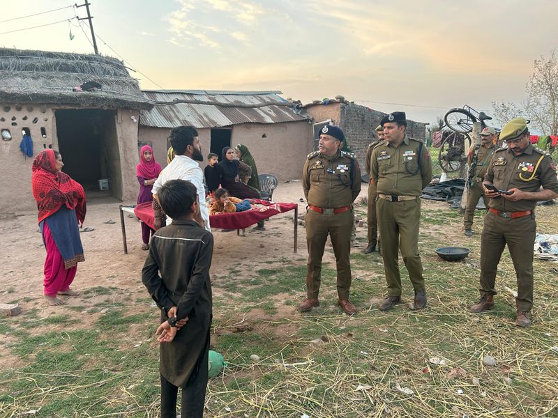 J&K Police Steps Up Search as DIG Meets Families of Missing Boys in Kathua